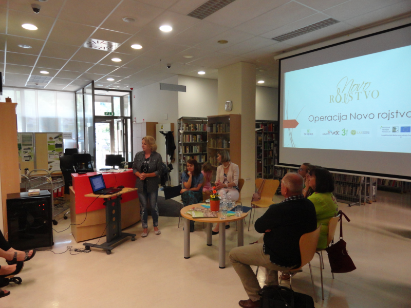 Minka Pločevinka na Poletnem festivalu v Hrastniku