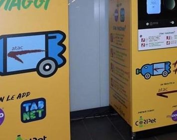 Odpadne plastenke lahko zamenjate za vozovnico
